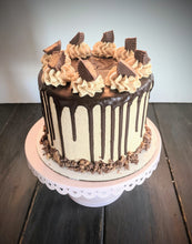Load image into Gallery viewer, Reese&#39;s Cake
